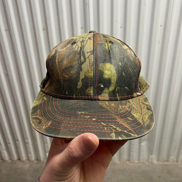 Vintage camo snap‎ back hat - Picture 1 of 4